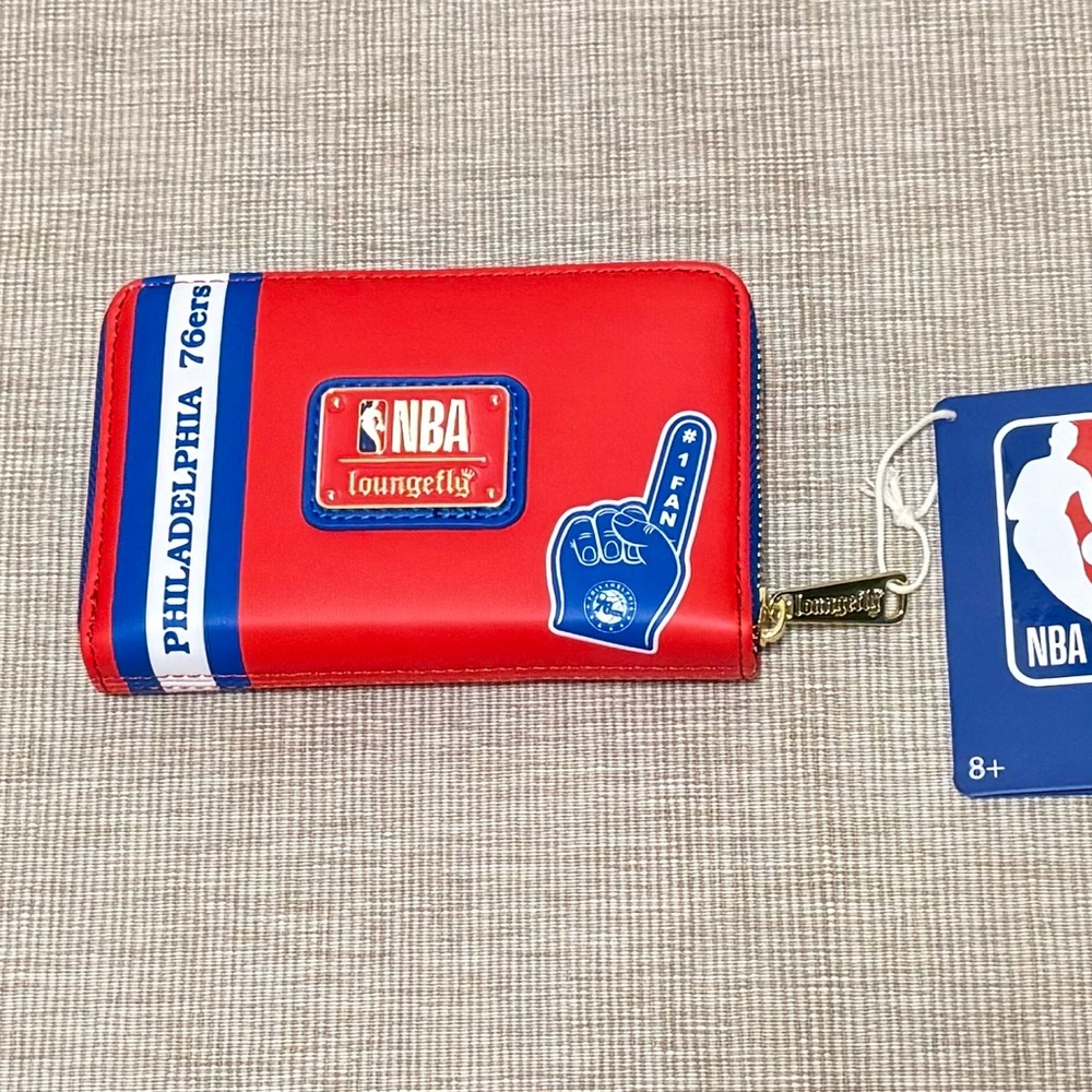 Loungefly Hard Tag NBA Philadelphia 76ers Patch Icons Zip Around Wallet